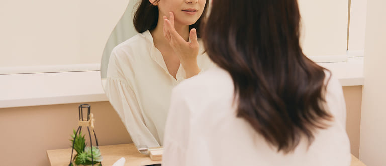 厚塗りしない、自然な